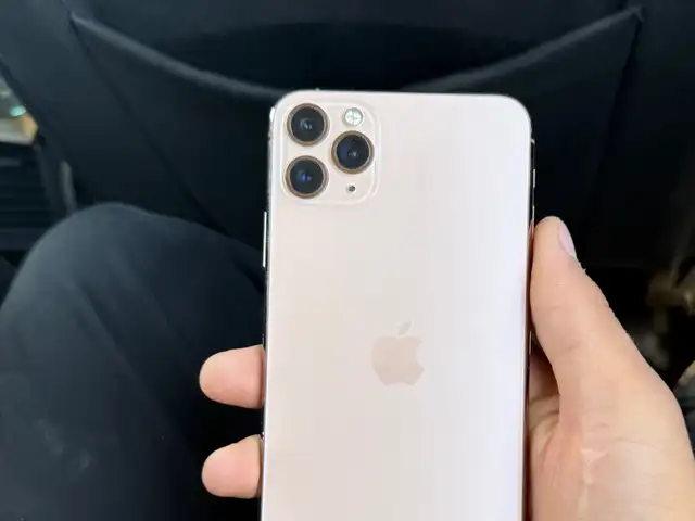 Apple iPhone 11 Pro Max, 256 gb, Gold, Худжанд