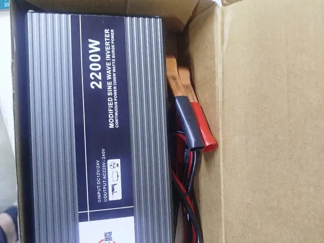 Инвертор 12/24v на 220 вольт, Хуҷанд