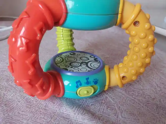 Игрушка для детей, Душанбе