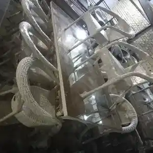 Стол и стулья, Душанбе