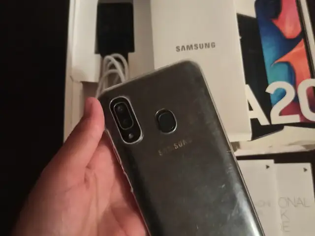 Samsung Galaxy A20, Душанбе