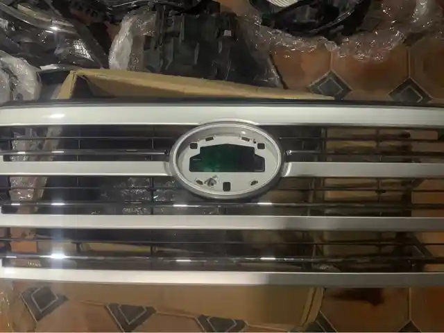 Решетка радиатора от Toyota Land Cruiser 300 на заказ, Худжанд