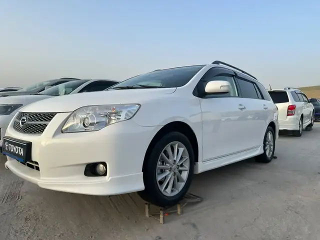 Toyota Fielder