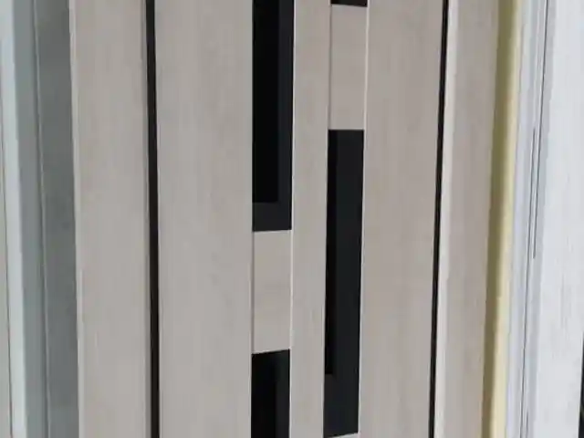 Дверь, Душанбе