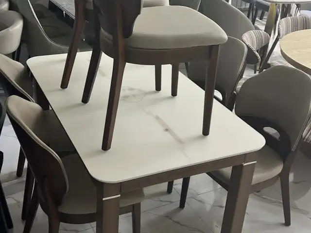 Стол с стульями, Душанбе