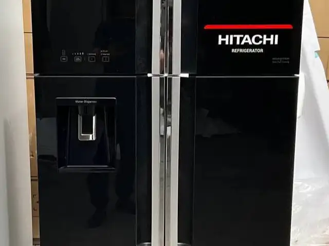 Холодильник Hitachi RW 760 GBK, Душанбе