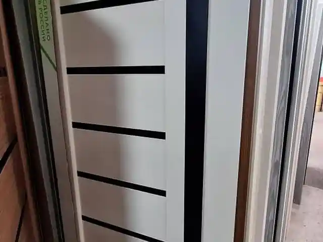 Дверь, Душанбе