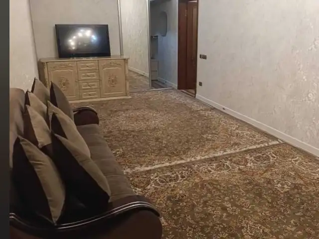 2-комн. квартира, 3 этаж, 100м², И.Сомони, Душанбе