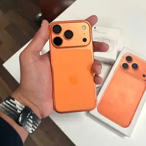 Apple iPhone 17 Pro, 256 gb, Cosmic Orange, Хуҷанд
