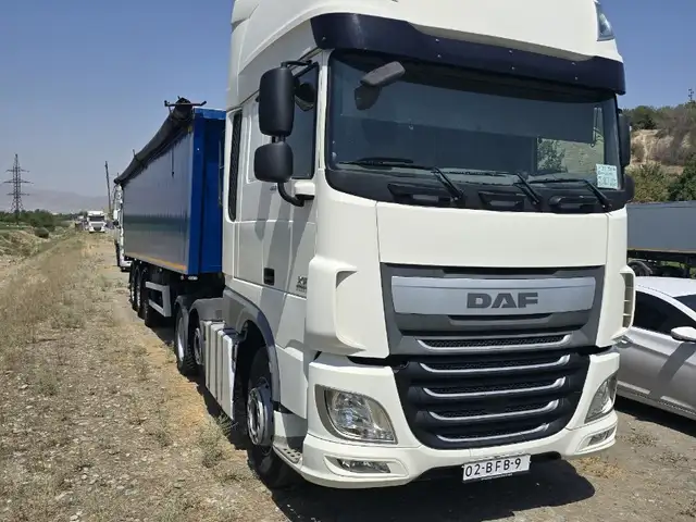 Седельный тягач DAF XF 106.460-2015, Худжанд