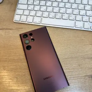 Samsung Galaxy S22 Ultra, Худжанд