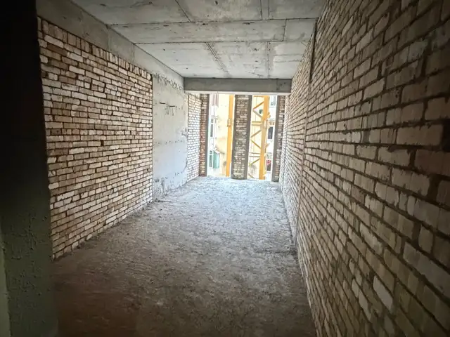2-комн. квартира, 8 этаж, 69 м², Ленинград, Душанбе