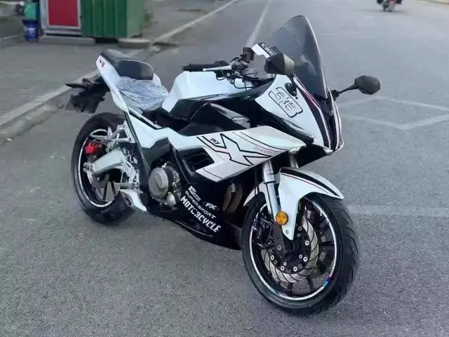 Мотоцикл Ducati, Душанбе