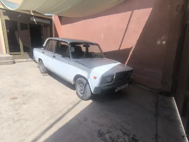 Lada (ВАЗ) 2107