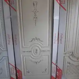Дверь Шпон, Душанбе