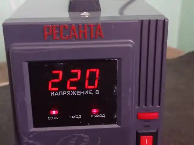 Стабилизатор напряжения электрического тока, Худжанд