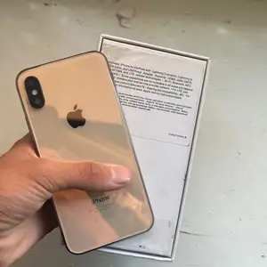 Apple iPhone Xs, 512 gb, Gold, Абдурахмони Джоми