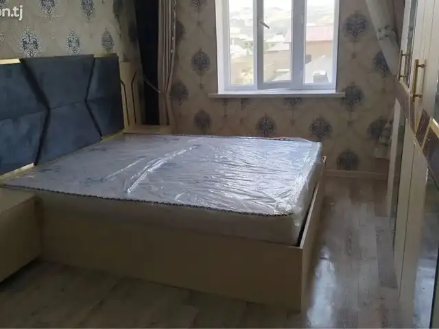 Кровать, Бохтар (Курғон-Теппа)