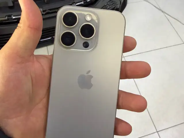 Apple iPhone 15 Pro, 128 gb, Natural Titanium, Душанбе