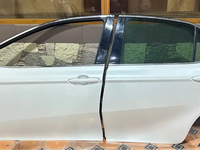 Дверь передний задний левый Toyota Camry xv70 75, Худжанд