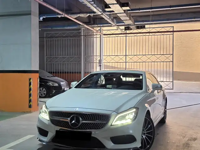 Mercedes-Benz CLS class