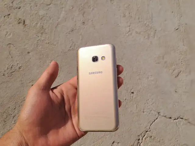 Samsung Galaxy A3 2017, Турсунзода