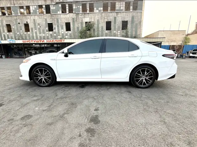 Toyota Camry, 2017, Душанбе - 6