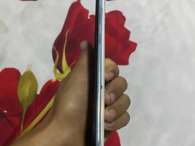 Телефон Samsung, Гиссар