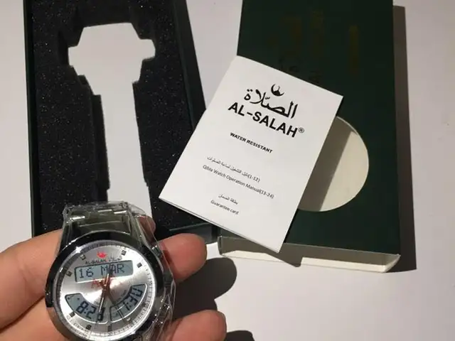Часы Al-Salah, Душанбе
