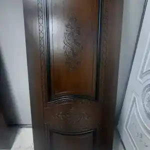 Дверь из шпона, Душанбе