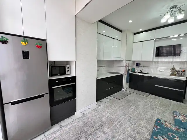 2-комн. квартира, 16 этаж, 88м², Овир, Душанбе