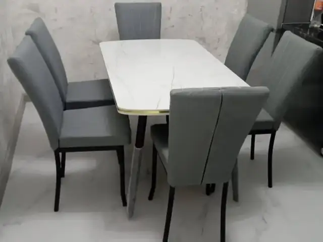 Стол и стулья, Душанбе