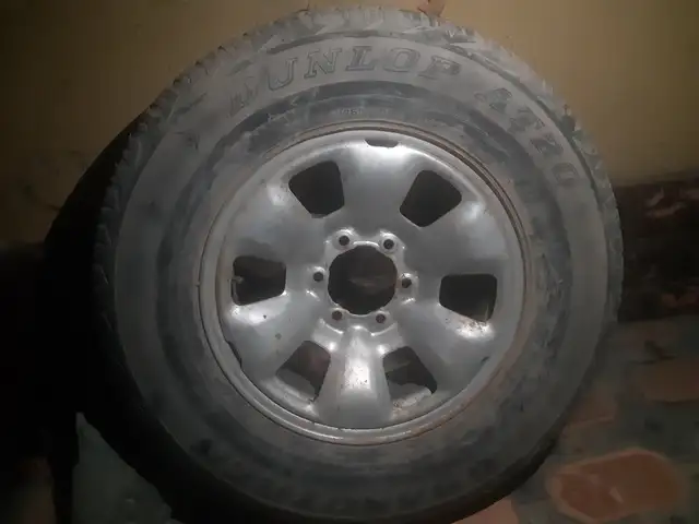 Диска ва балони Prado 120 R17 барои запаска, Душанбе