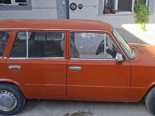 Lada (ВАЗ) 2102