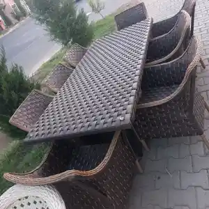 Плетеный стол с стульями, Душанбе