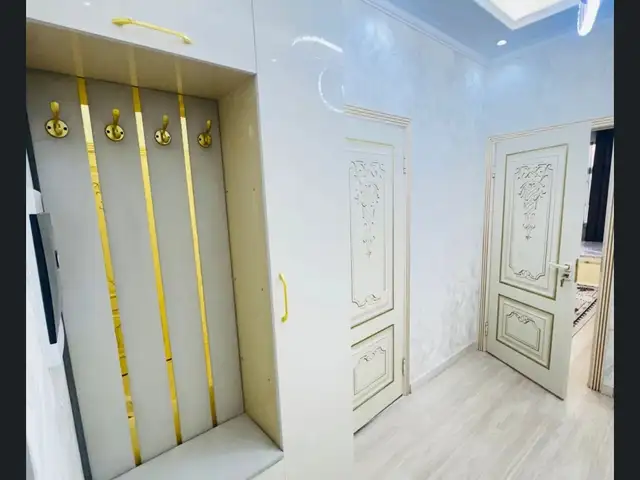 2-комн. квартира, 5 этаж, 56м², Тарафи молодёжний пеши казинои Саидшо, Душанбе