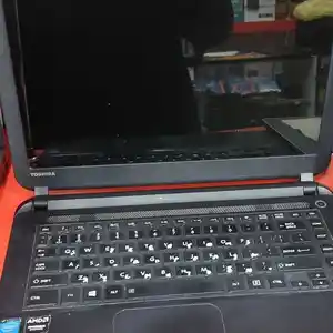 Ноутбук Toshiba i3/4gen, Душанбе