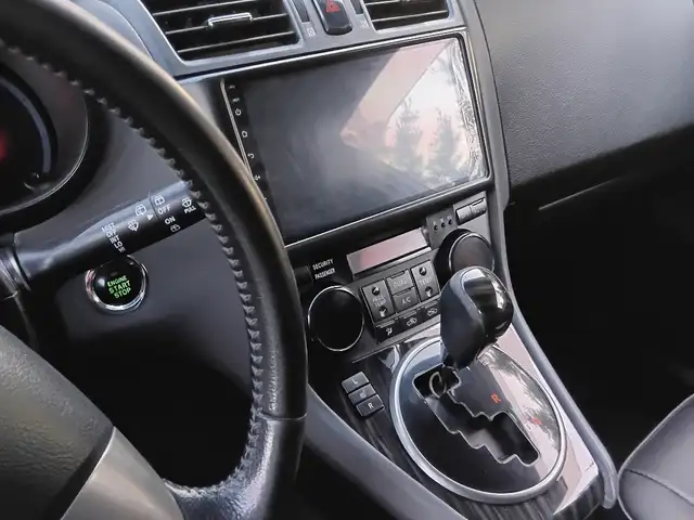 Toyota Mark X ZiO