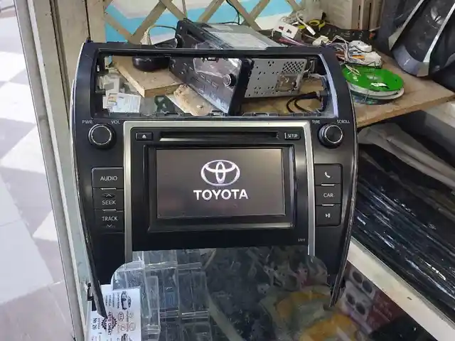 Штатная манитола для Toyota Camry, 2012, Душанбе