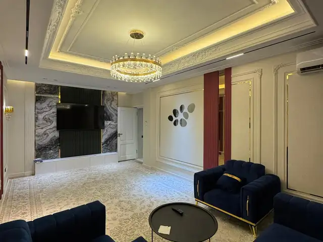 3-комн. квартира, 13 этаж, 96м², Голубой Экран, ресторан Бейти, Душанбе