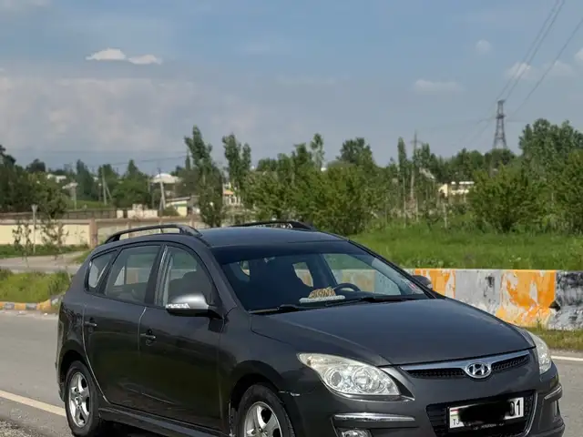 Hyundai i30, 2008, Душанбе - 3