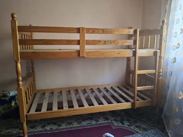 Двухъярусная кровать, Спитамен