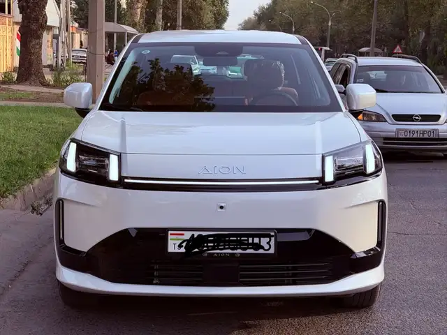 GAC Aion V