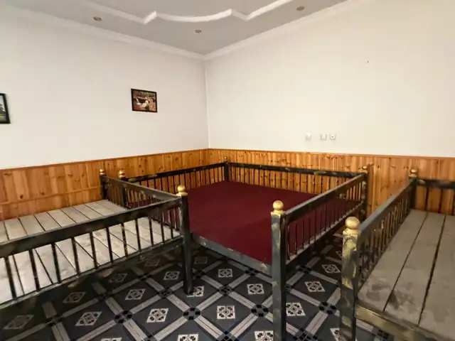 Тапчаны, Душанбе