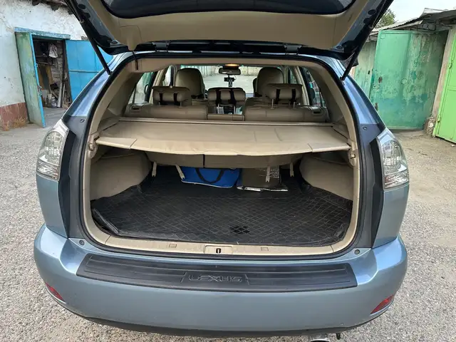 Шторка от Lexus, Душанбе