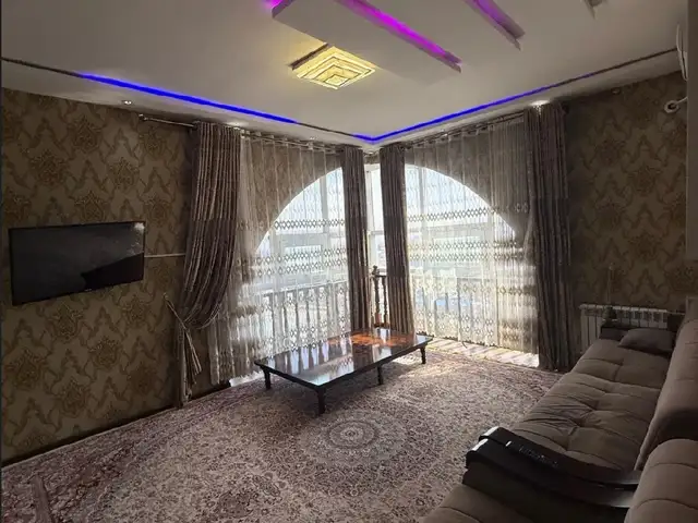 3-комн. квартира, 13 этаж, 90м², И Сомони, Душанбе