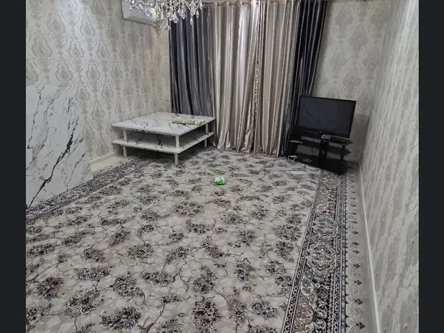 3-комн. квартира, Цокольный этаж, 120м², 7 км, назди мактаби 71, Душанбе