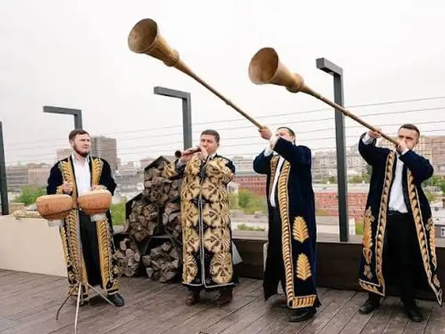 Услуги музыкантов, Худжанд
