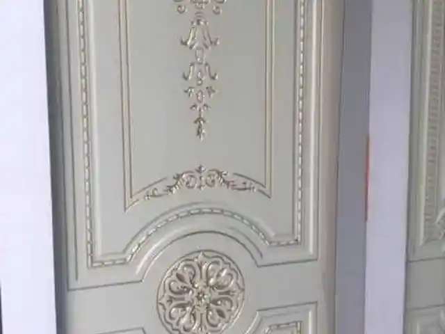 Дверь, Душанбе