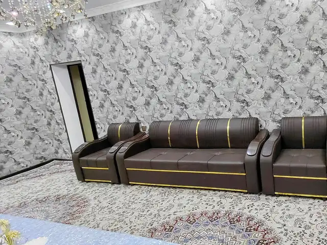 Диван с креслами, Бохтар (Курган-Тюбе)
